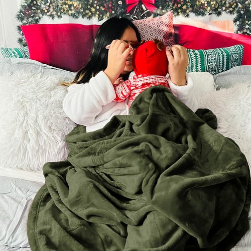 Bedsure GentleSoft Fleece Throw Blanket - XL Olive Green, 300GSM Lightweight Plush for Cozy Comfort, 50x70 Inches