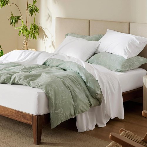 Bedsure Cooling Sheets - Twin Size Rayon Bamboo | Breathable & Soft Hotel Luxury Bedding - White