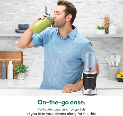 NutriBullet Pro 13-Piece Blender Set - Powerful 900W Motor in Sleek Onyx Black