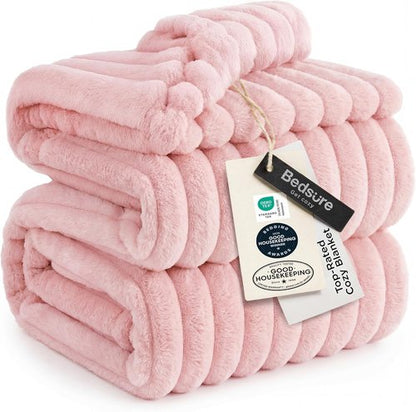 Bedsure GentleSoft Coral Pink Fleece Blanket - Super Soft Cozy Queen Size 90x90 Inches