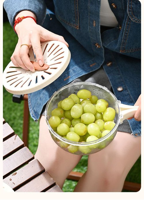 2025 Upgrade New Kitchen Draining Basket, Multi-use Fruit and Vegetable Washing Bowl with Handle, 2 in 1 Draining and Preservation Container with Strainer and Lid (White,1)