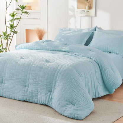 HYMOKEGE Lake Blue King Size Comforter Set Seersucker 7 Pieces, All Season Luxury Bed in a Bag for Bedroom, Bedding Set with Comforters, Sheets, Pillowcases & Shams