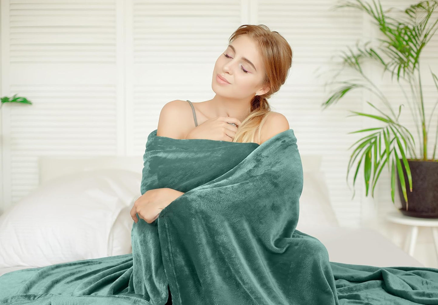 Utopia Bedding Fleece Blanket - Luxury Soft Microfiber Twin Size Celadon (60x80 Inch)