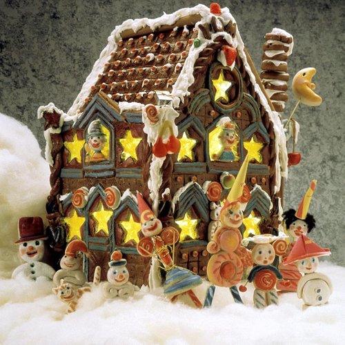 Cosweet Fake Snow Blanket - Thickened 3 x 8 Ft Faux Sheet for Crafts & Holiday Displays