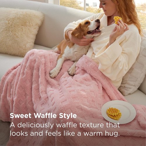 Bedsure Light Pink Throw Blanket - Super Fluffy Waffle Fleece for Cozy Sofa & Bedroom Decor | 50x60 Inches