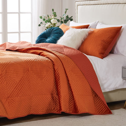 Greenland Home Riviera Velvet Finely Stitched Quilt Set, 3-Piece King/Cal King, Spice