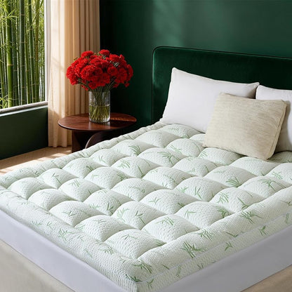 Cooling Memory Foam Mattress Topper for Back Pain Relief 59 x 77