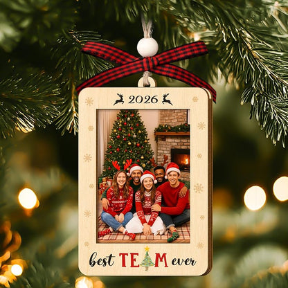 Best Team Ever Ornament – Team Gift for Employees, Wood Christmas Ornament (Variation: Best Team Ever)
