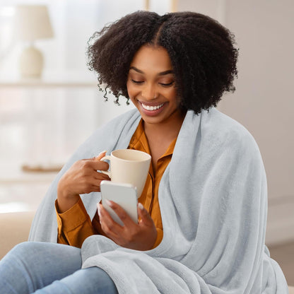 Utopia Bedding Fleece Blanket - Ultra Soft Twin Size Light Grey (60x80 Inches) | Cozy All-Season Microfiber Decor