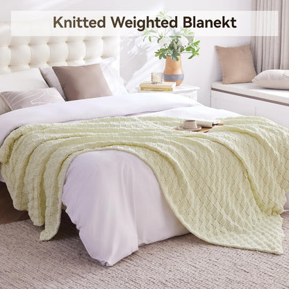 Wellfeel Knitted Weighted Blanket Kids, No Beads Heavy Blanket 36” x 48'' 3lbs, Breathable Chunky Knit Blanket, Cooling Weighted Blanket for Hot Sleepers, Christmas Home Decor (Cream White)