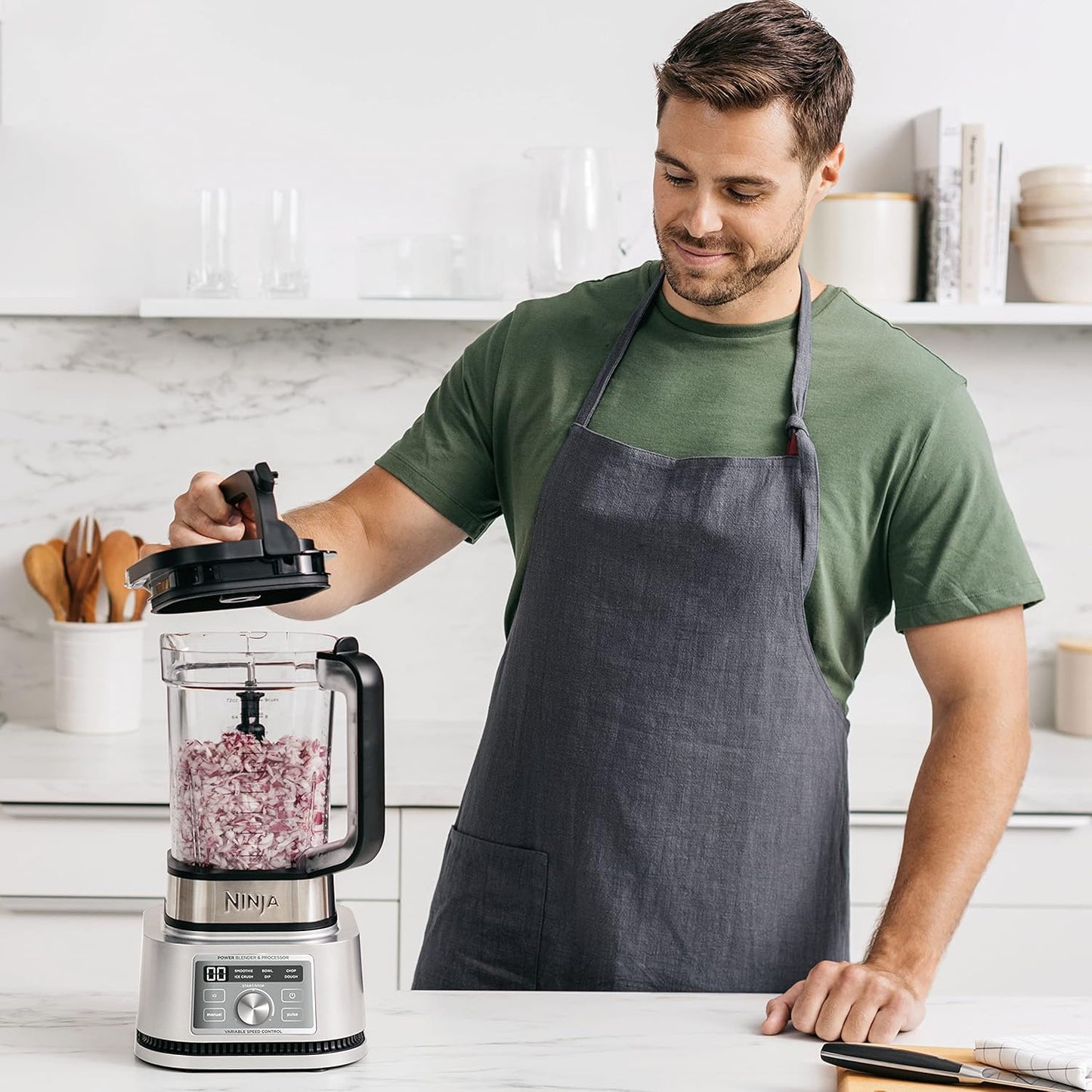 Ninja Foodi SS201 Power Blender & Processor - 3-in-1 Crushing Blender, Dough Mixer & Food Processor | 1400W SmartTORQUE, 6 Auto-iQ Presets