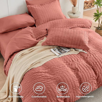HYMOKEGE Queen Comforter Set - 7-Piece All-Season Luxury Bedding Set in Seersucker Design