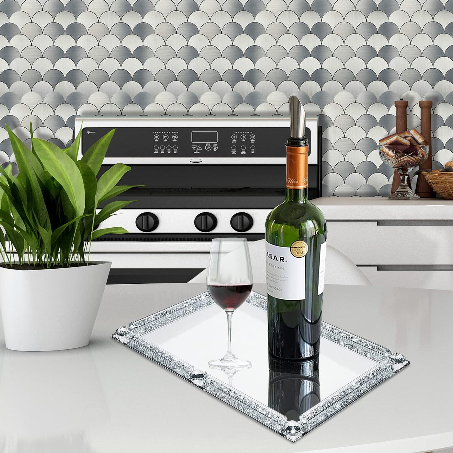 Mirror Crystal Perfume Tray,Crushed Diamond Filled Crystal Glass Vanity Tray,Jewelry Trinket Holder,Decorative Tray for Home,Party,Hotel Banquet