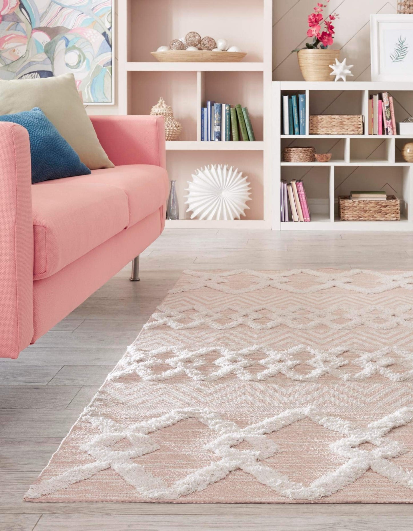 Unique Loom Sabrina Soto Casa Collection Area Rug - Valencia (4' 5'' x 6' Rectangle, Pink/ Ivory)