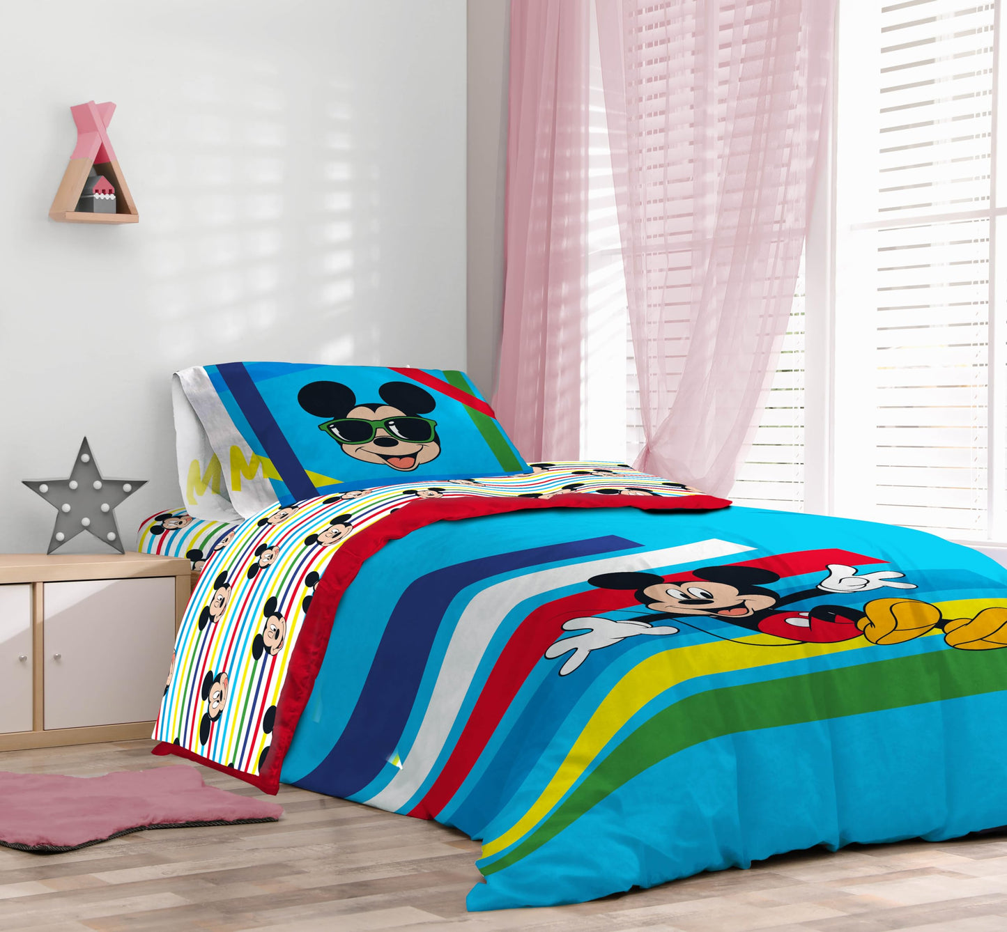 Sunny Side Up Disney Mickey Mouse Twin Comforter Set - 5 Piece Kids Bedding Includes Comforter, Sheets & Pillow Cover - Super Soft Microfiber Bed Set