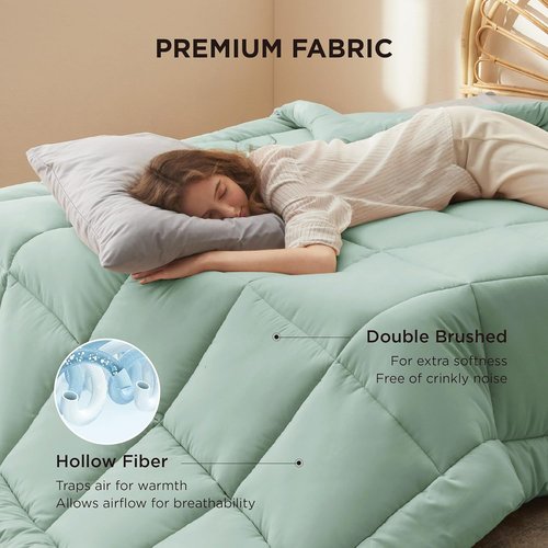 Bedsure Comforter Duvet Insert - All-Season King Size Quilted Down Alternative Bedding, Sage Green 90 x 102 Inches