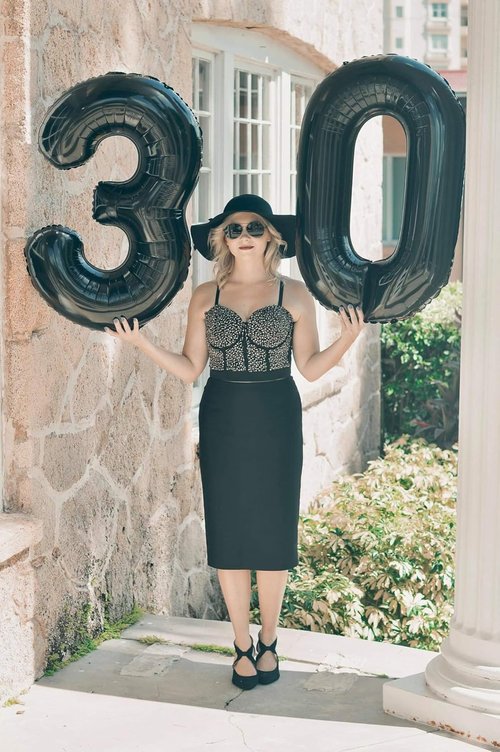 40 Inch Black Number 8 Balloon - Perfect for 8th Birthday Parties, Weddings & Graduations