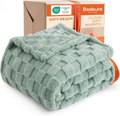Bedsure GentleSoft Throw Blanket - Cozy Sage Green Checkered Fleece for Home Decor | 50x60 Inches