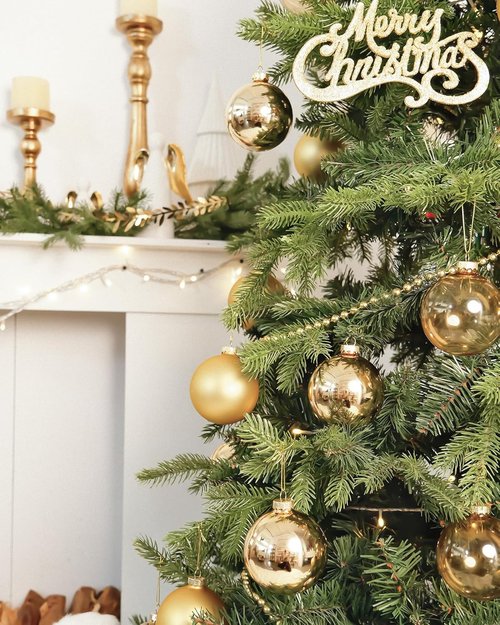 DN DECONATION Gold Glass Christmas Ornaments - Set of 9 Hanging Baubles for Tree Decoration | 3.15" Size