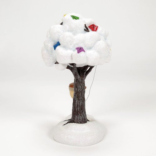 Department 56 Peanuts Village Figurine - Charlie Brown & Kite Eating Tree | 6.9 Inch, Multicolor