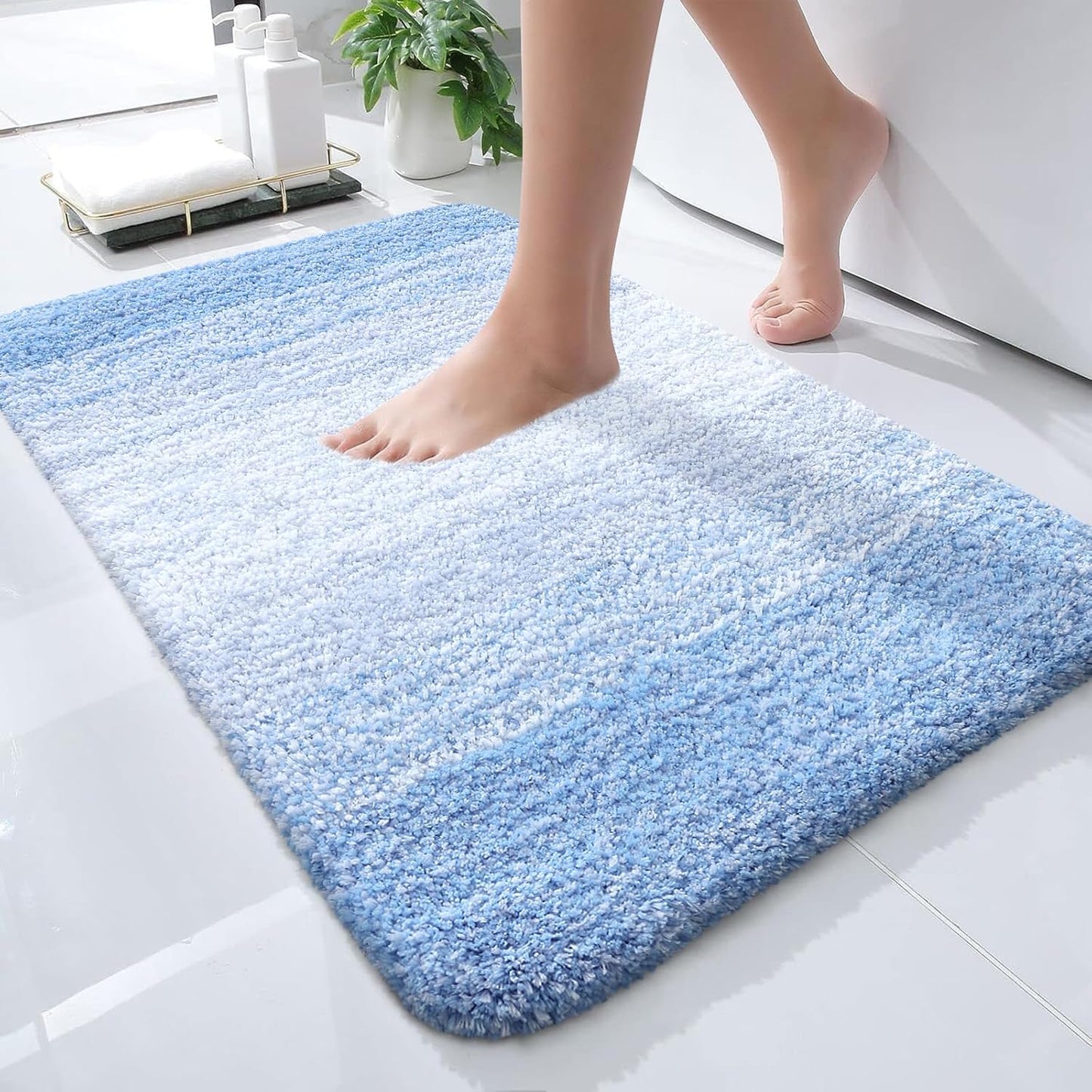 OLANLY Bathroom Rugs Mat - Extra Soft Microfiber, Quick Dry & Washable | 24x16 Light Blue