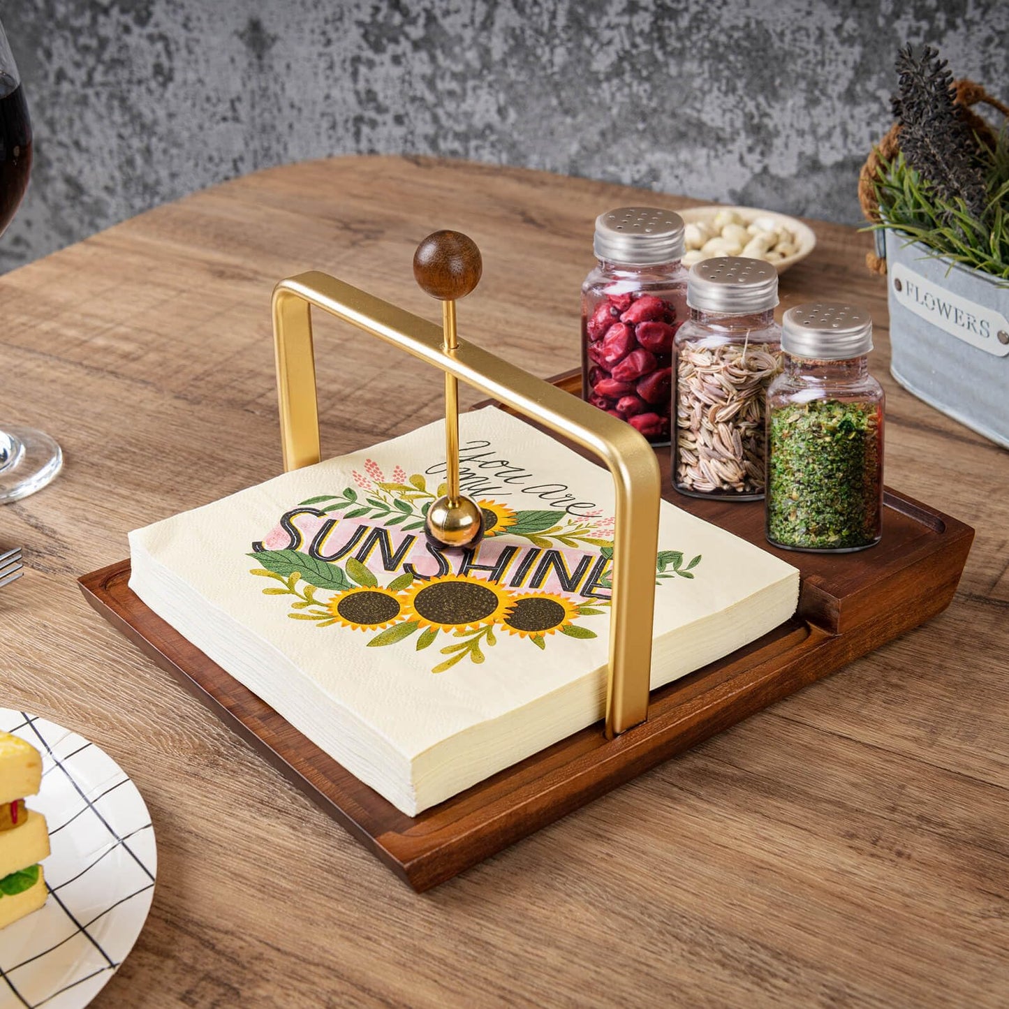 Wooden Napkin Holder with Salt and Pepper Shaker Holder, Two-in-one storage for napkins and seasoning bottles, Malfunction Salt Pepper Storage Holder and Napkin Caddy for Kitchen, Restaurant