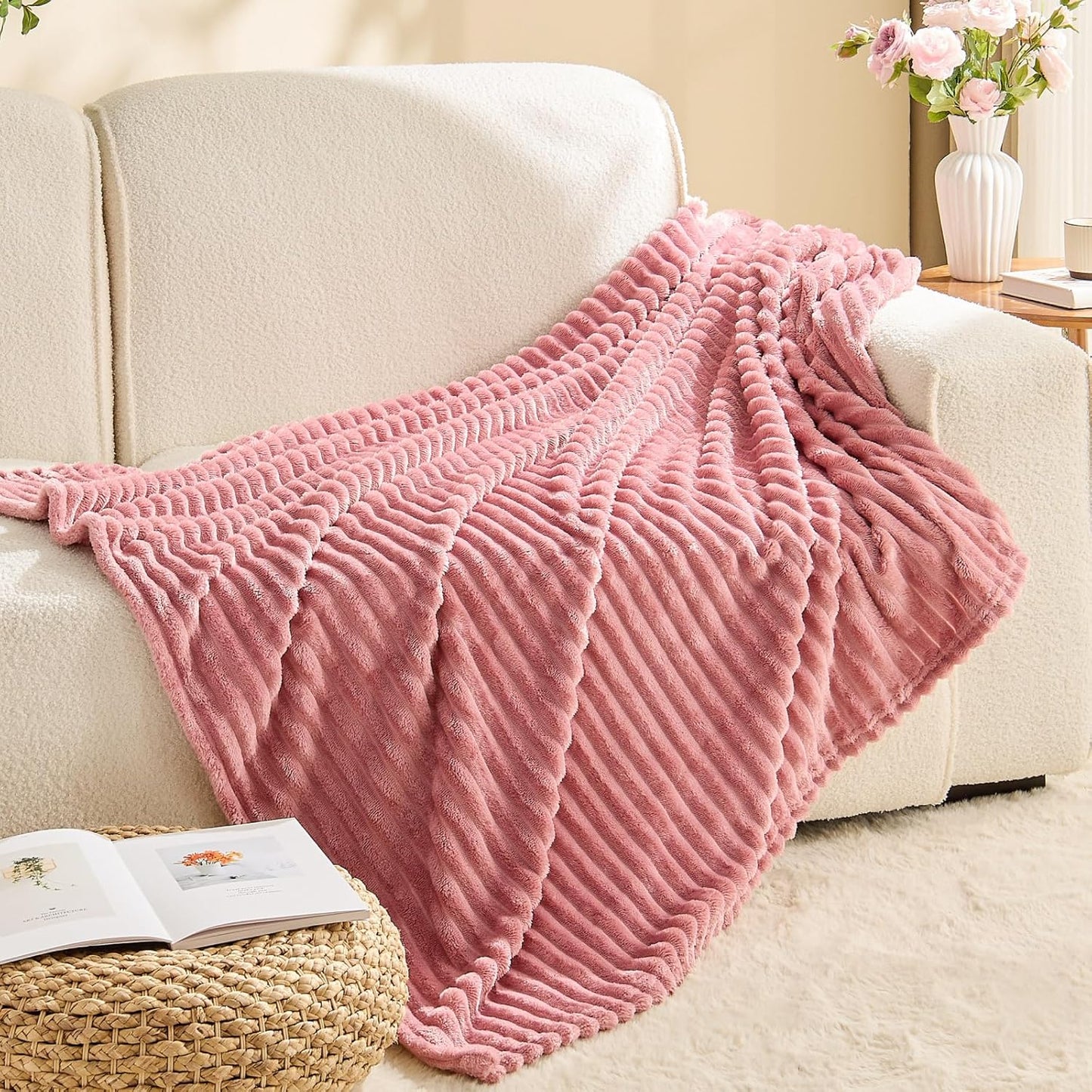 BEDELITE Fleece Throw Blanket - Soft & Warm 3D Ribbed Jacquard Design | Cozy Pink 50x60 Inches
