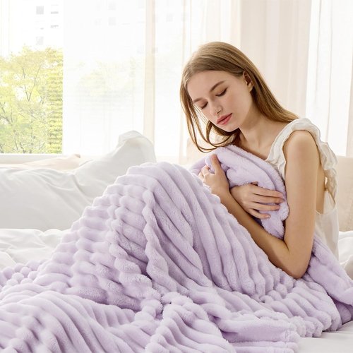 Bedsure GentleSoft Fleece Blanket - Cozy Lavender Fog Throw for Couch, 60x80 Inches