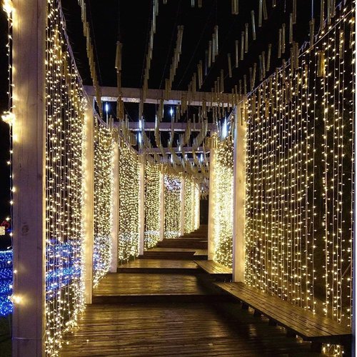 Geanmoki 306 LED Window Curtain String Lights - Perfect for Weddings, Parties & Home Decor