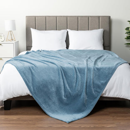 PAVILIA Dusty Blue Fleece Throw Blanket - Super Soft Flannel Couch Blanket | Cozy 50x60 Velvet Gift