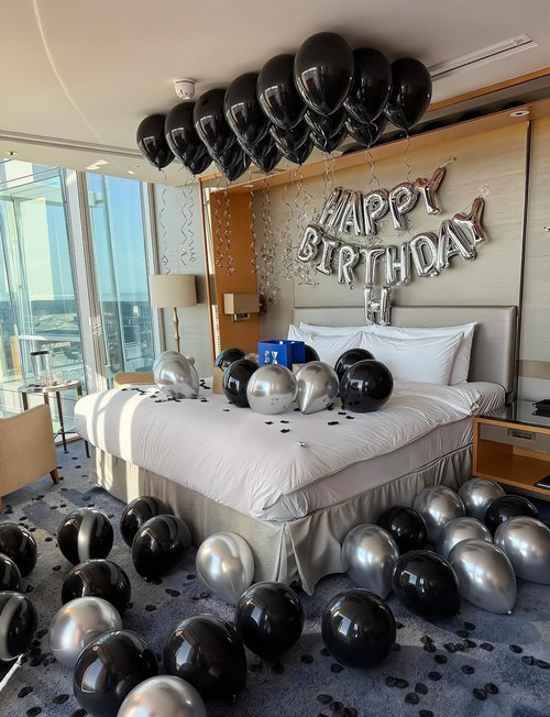 Black Balloons | 12-Inch Round Latex Balloons - Shiny Party Decorations for Graduation, Birthday & Weddings
