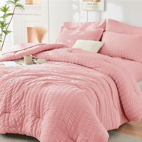 HYMOKEGE Queen Comforter Set - Luxury 7-Piece Seersucker Bedding in Rose Pink | All-Season Comfort