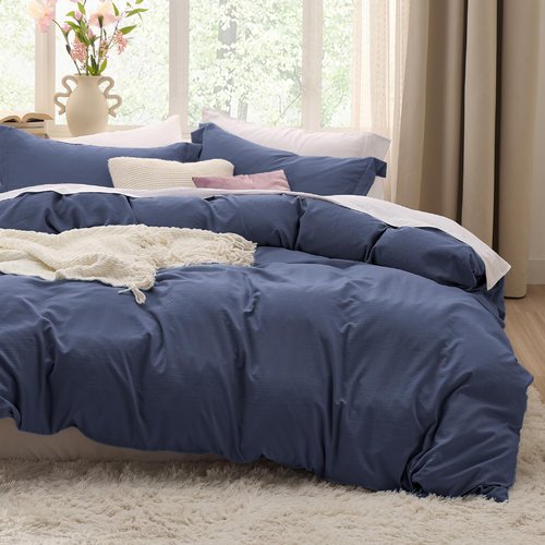 Bedsure Navy Blue Duvet Cover Twin/Twin XL Size - 2 Pieces Prewashed Cotton-Like Polyester Soft Bedding Set, Includes 1 Duvet Cover 68x90 Inches with Zipper Closure & 1 Pillow Sham, No Comforter