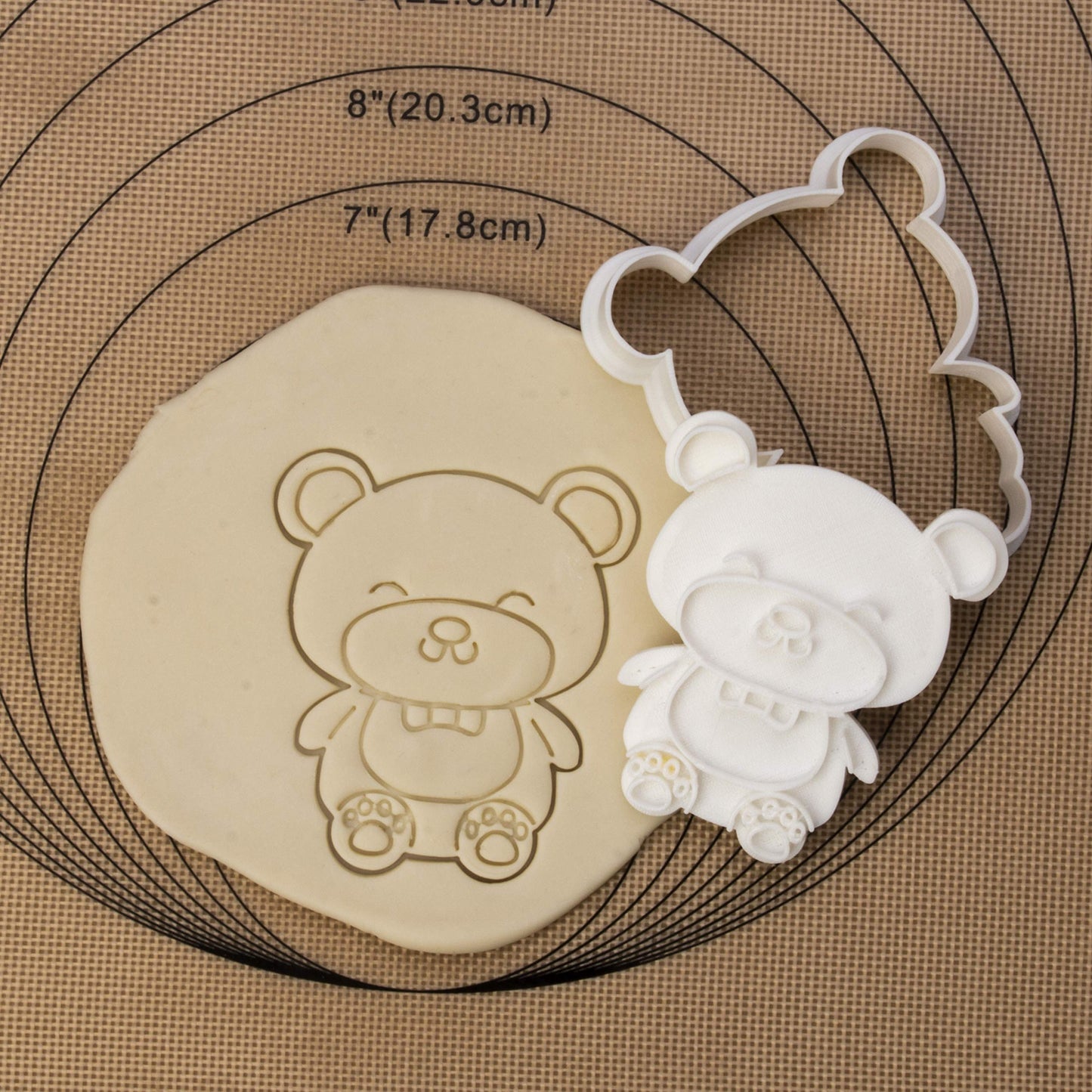 Mostop 3D Cookie Cutter with Teddy Bear Stampers Baby Shower Cake Mold Fondant Decorating Tools DIY Mold for Sugar Craft Baking Mould Kids' Birthday Party Kitchen Tools