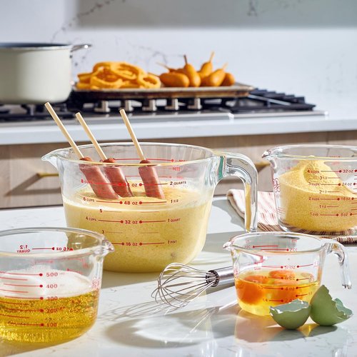Le'raze Glass Measuring Cups Set - 3-Piece Kitchen Bakeware with Measuring Spoons & Whisk | Clear, Multi-Size