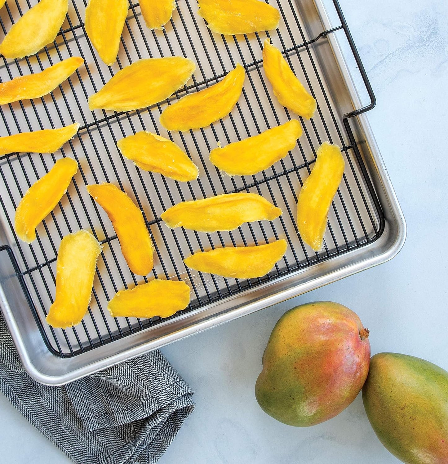 Nordic Ware Extra Large Baking Tray - Crisping Rack for Perfectly Baked Goods | Silver Finish