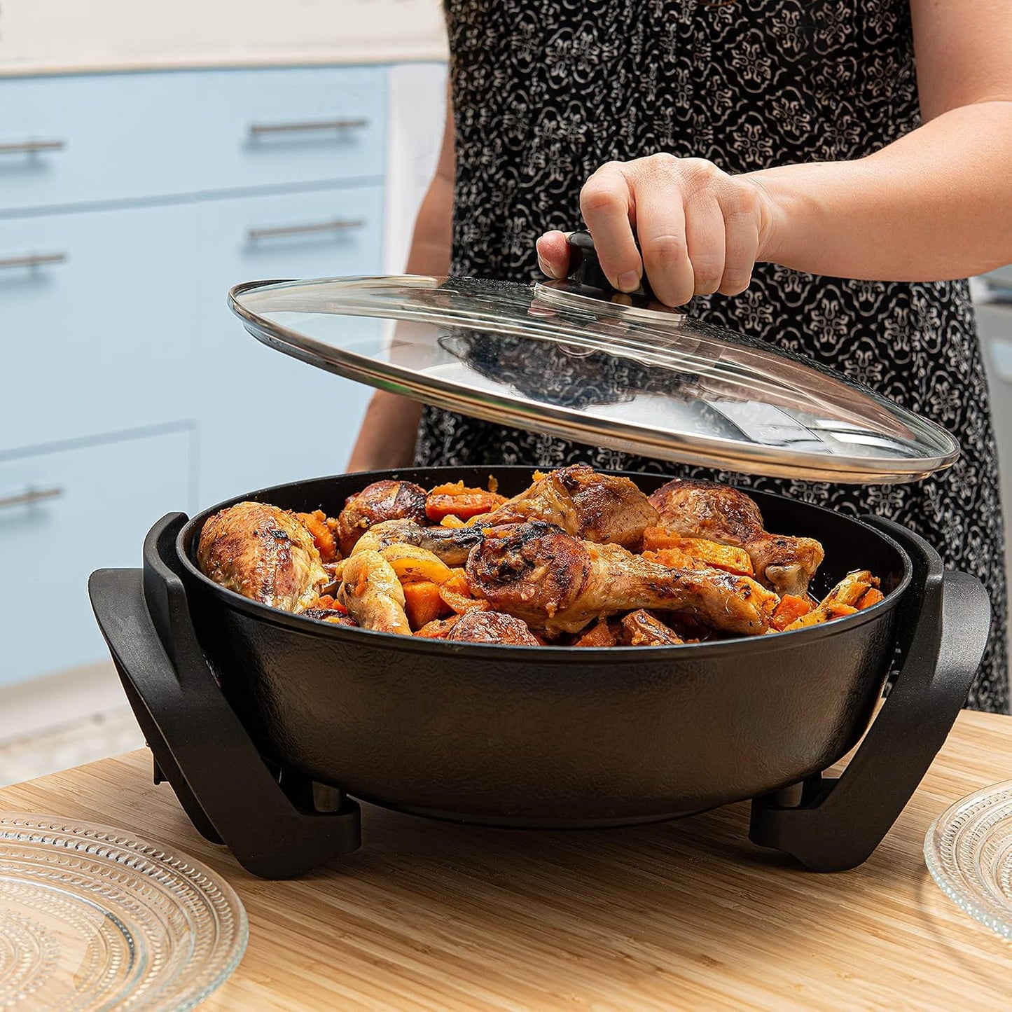 Moss & Stone Electric Skillet - 12-Inch Nonstick Frying Pan with Vented Lid & Adjustable Temperature Control