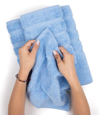 American Soft Linen Premium 3 Piece Towel Set, 1 Bath Towel 1 Hand Towel 1 Washcloth, 600 GSM 100% Cotton Turkish Towels for Bathroom, Sky Blue Towel Set