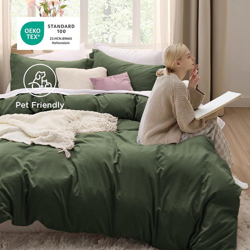 Bedsure Olive Green Duvet Cover Set - Extra Soft Prewashed Cotton-Like Polyester | Queen Size 3 Pieces, 90x90 Inches with Zipper Closure & 2 Pillow Shams