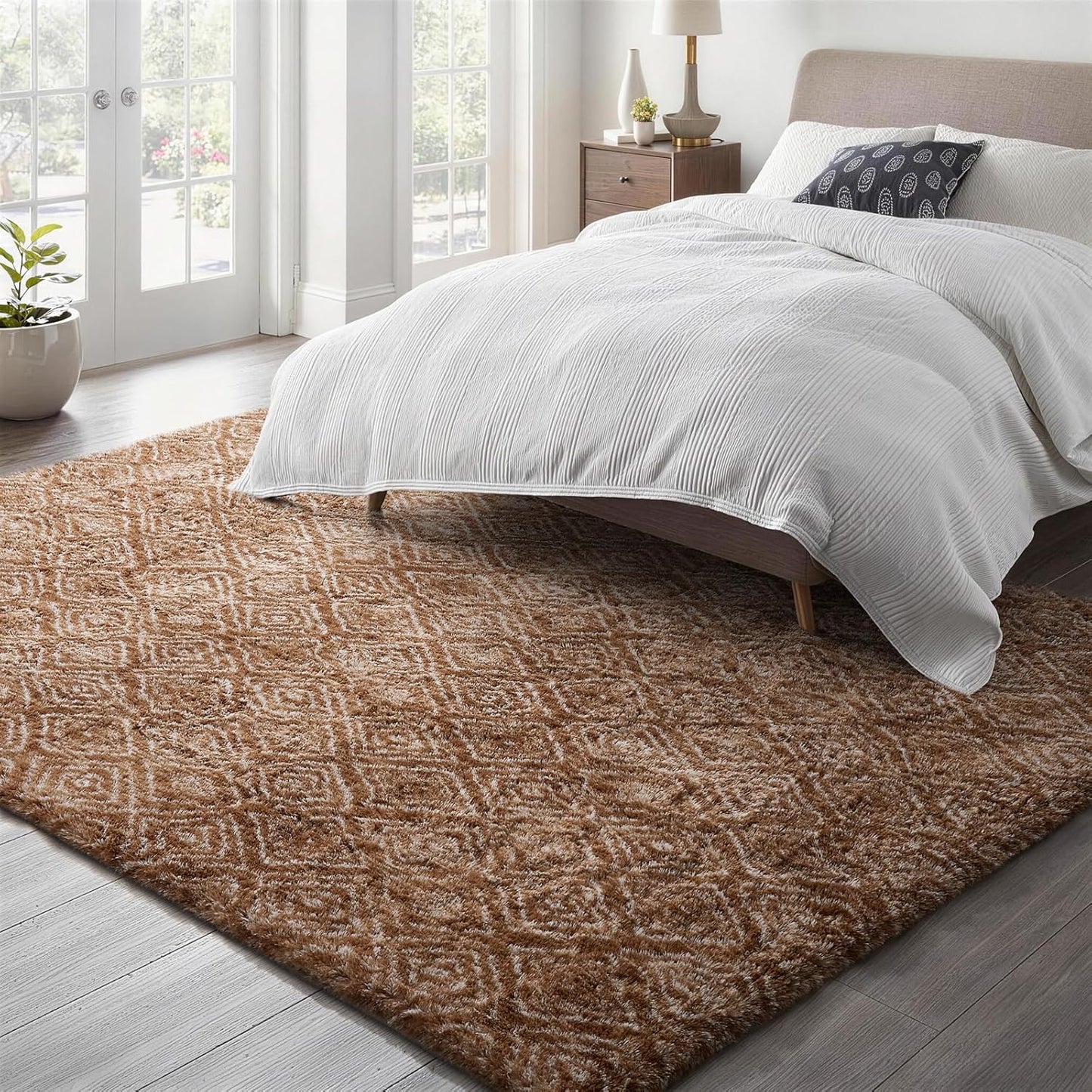 Ophanie Brown & White Diamond Striped Area Rug - Fluffy Shag 5x7 for Living Room & Bedroom Decor