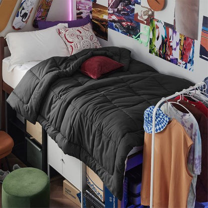 Bedsure Comforter Duvet Insert - Quilted Comforters Twin Size, All Season Duvet, GentleSoft Down Alternative Bedding, with 8 Tabs, Gifts for Women/Men, Black, Twin 88 x 68 Inches