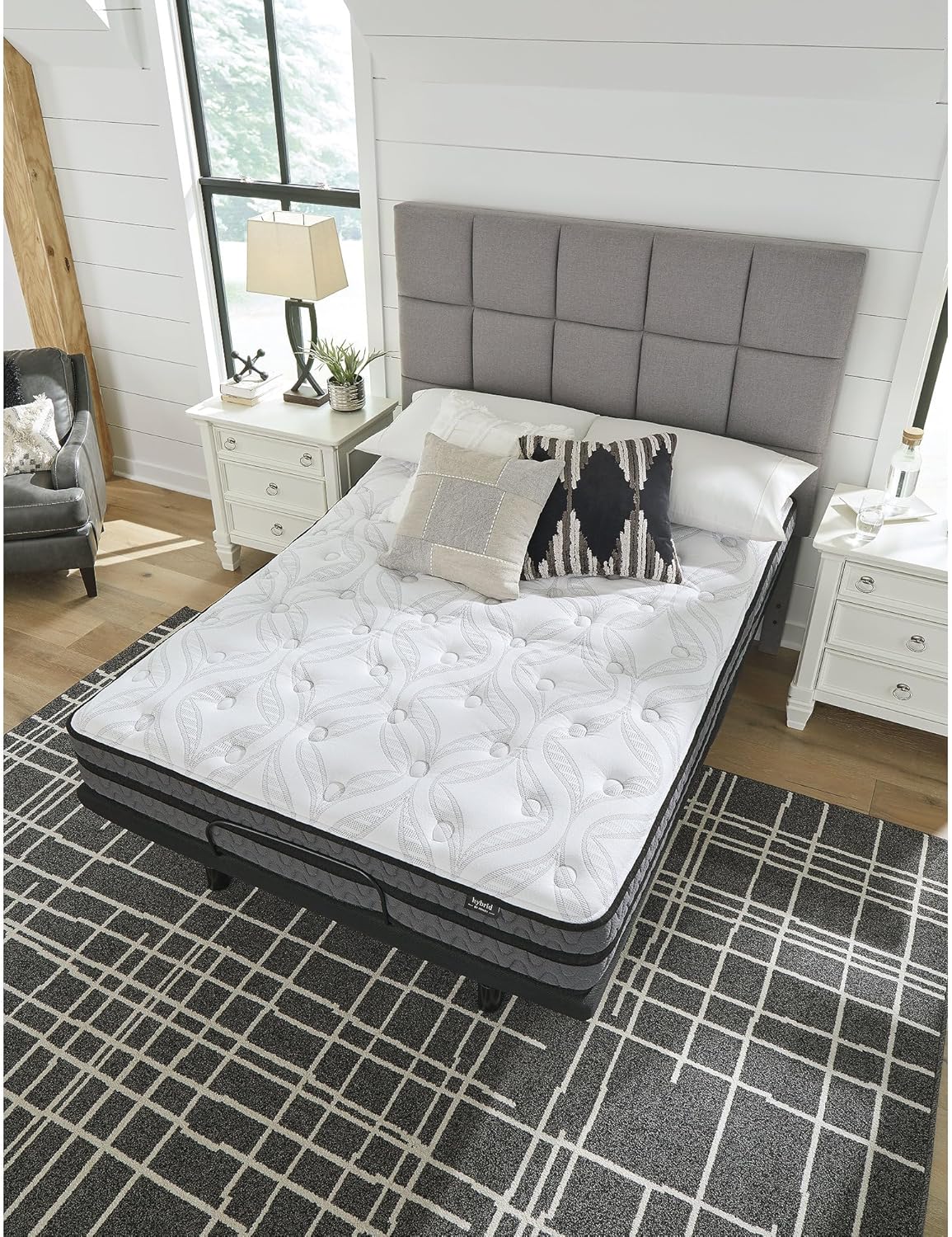 Signature Design by Ashley 10-Inch Hybrid Gel Memory Foam Mattress - Pressure Relief & Lumbar Support, Full Size