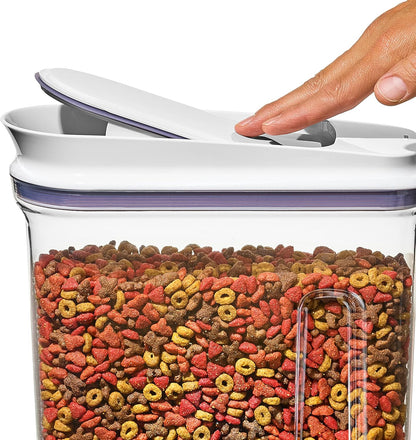 OXO Good Grips Pet Food Dispenser - Airtight 4.5 Qt Container | Holds Up to 4 lbs Dog or 3.5 lbs Cat Food | BPA Free