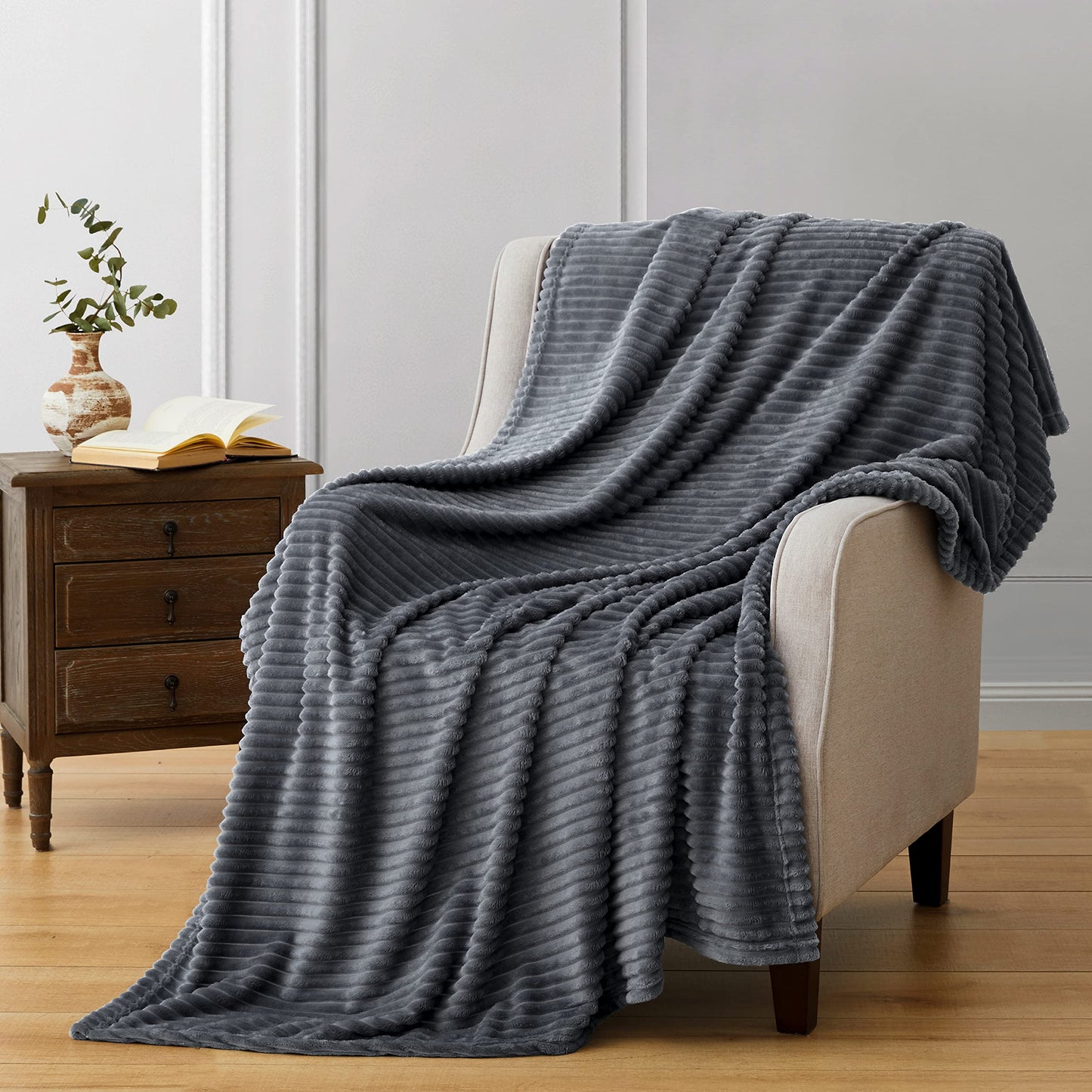 Vessia Flannel Fleece Dark Grey Throw Blanket(50X70 Inch), 300GSM Comfy Grey Blanket, Warm and Soft Stripe Bed Blanket, Cozy Microfiber Ribbed Sofa Blanket for All Season