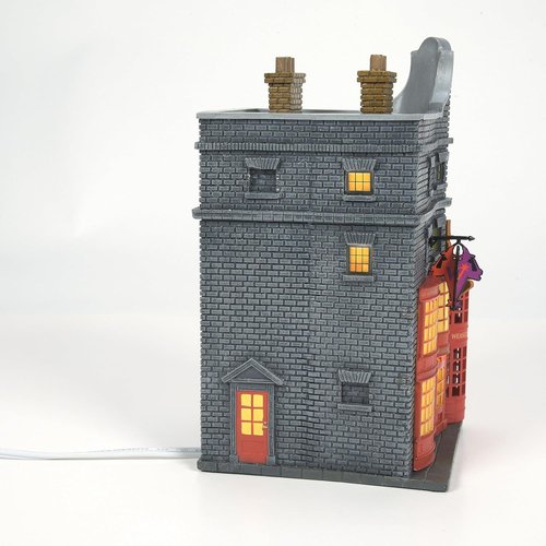 Department 56 Harry Potter Village Weasleys' Wizard Wheezes Lit Building - 8.11 Inch, Multicolor Decor