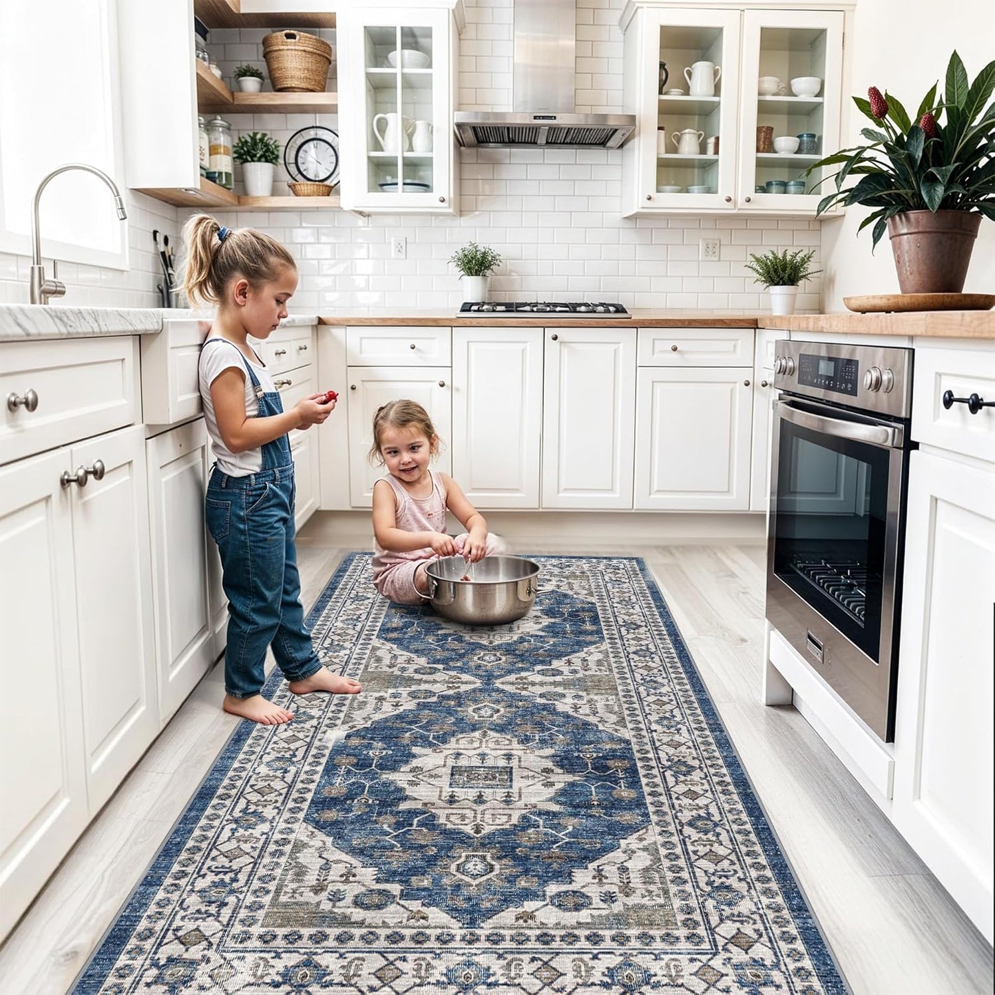 Skiennix Washable 4x8 Hallway Runner Rug - Vintage Soft Low Pile Non-Slip Carpet in Blue for Entryway & Living Room