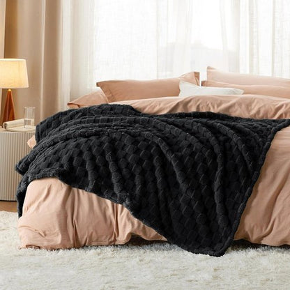 Bedsure GentleSoft Throw Blanket - Cozy Checkered Fleece for Couch & Bedroom Decor | 50x60 Inches