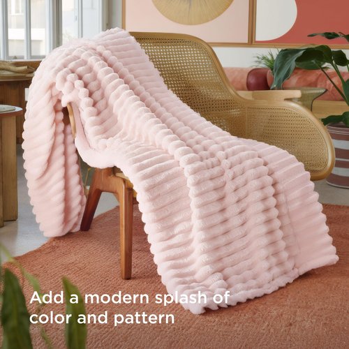 Bedsure GentleSoft Crystal Pink Throw Blanket for Couch - Cozy Soft Blankets for Women, Cute Small Throws for Girls, 50x70 Inches