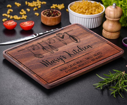 Skiennix Personalized Engraved Cutting Board - Unique Custom Gift for Mom, Wife, or Grandma | Perfect for Any Occasion