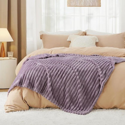 Bedsure GentleSoft Fleece Blanket - Super Soft Light Purple Cozy Throw for Couch | 60x80 Inches